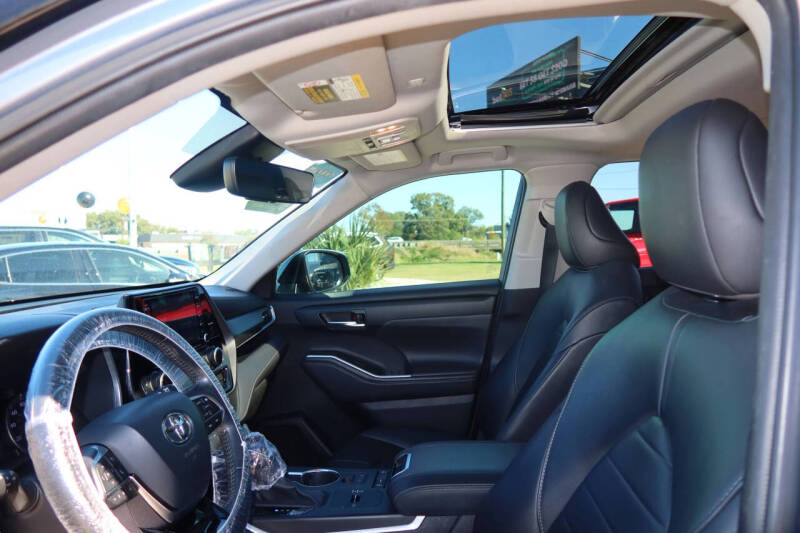 2020 Toyota Highlander XLE