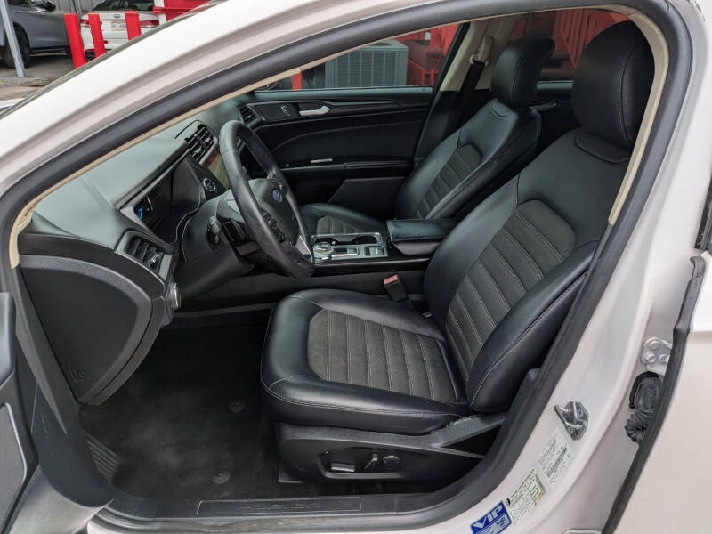2018 Ford Fusion SE