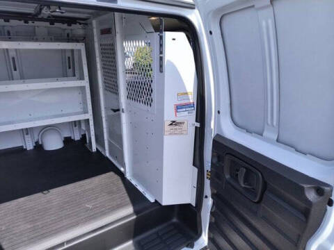 2025 Chevrolet Express 2500