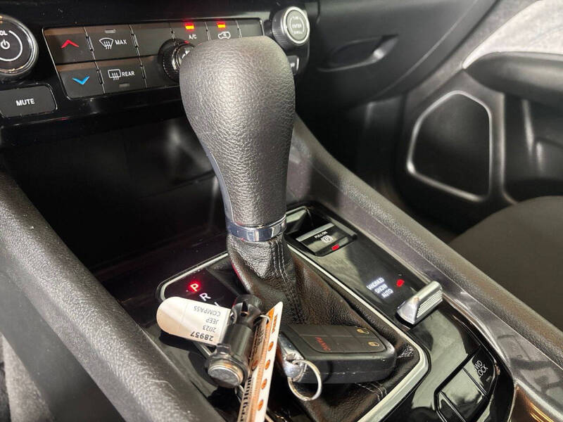 2023 Jeep Compass Sport