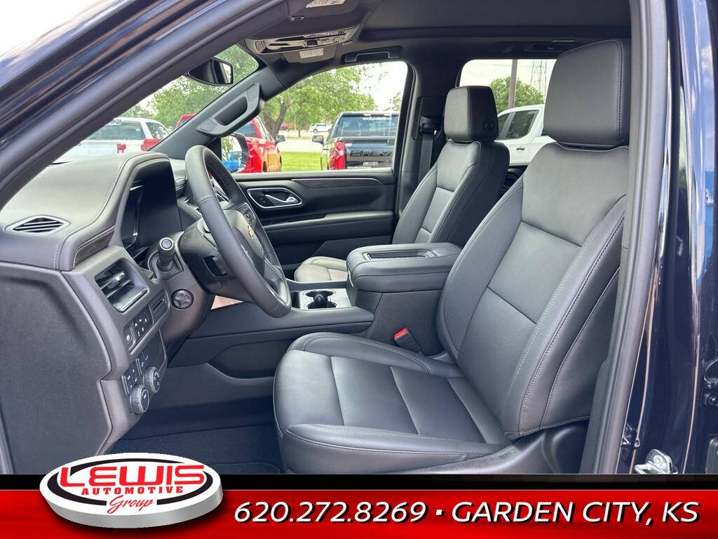 2024 Chevrolet Suburban for sale at Lewis Chevrolet of Garden City in Garden City, KS