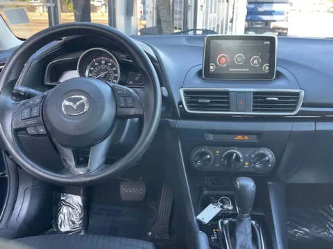 2016 Mazda MAZDA3 i Sport