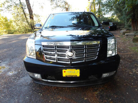 2011 Cadillac Escalade Luxury