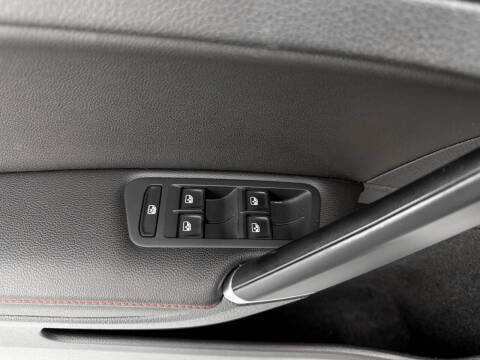 2019 Volkswagen Golf GTI SE