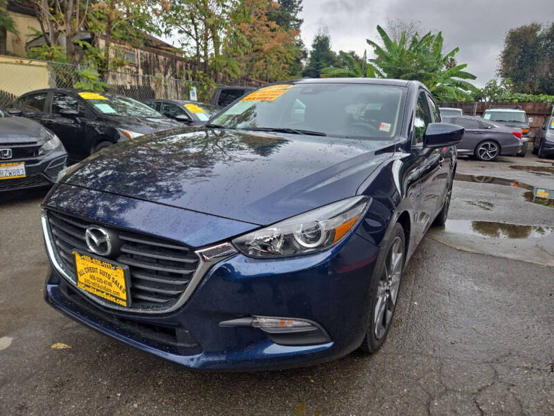 2018 Mazda MAZDA3 Touring