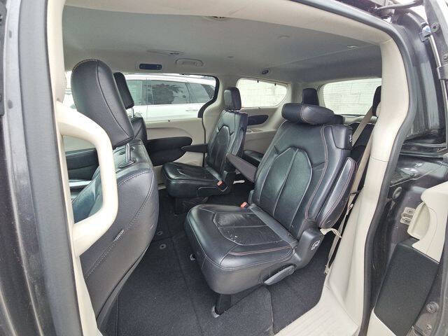2018 Chrysler Pacifica Touring L