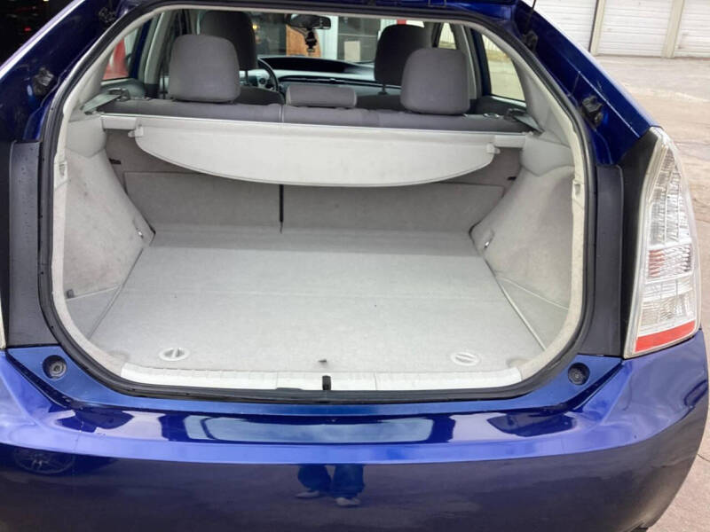 2011 Toyota Prius Two