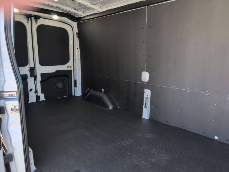 2026 Ford Transit 250