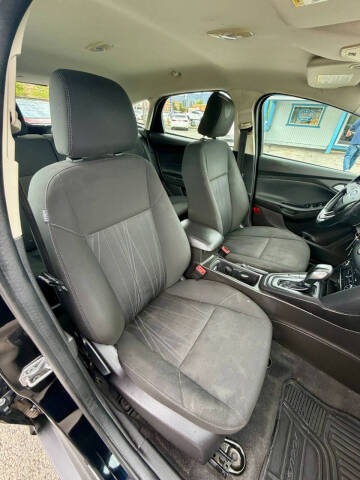2016 Ford Focus SE