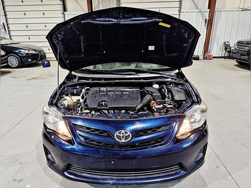 2011 Toyota Corolla LE