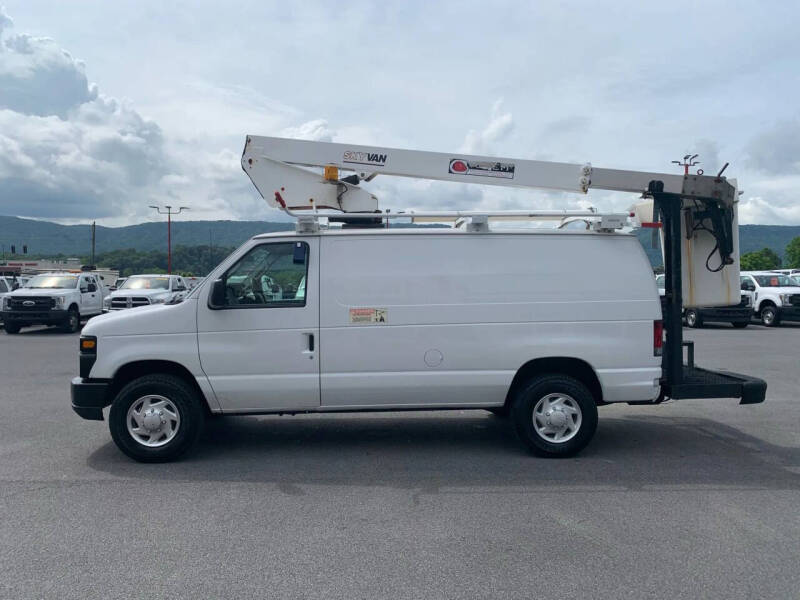 2012 Ford E-Series E-350 SD