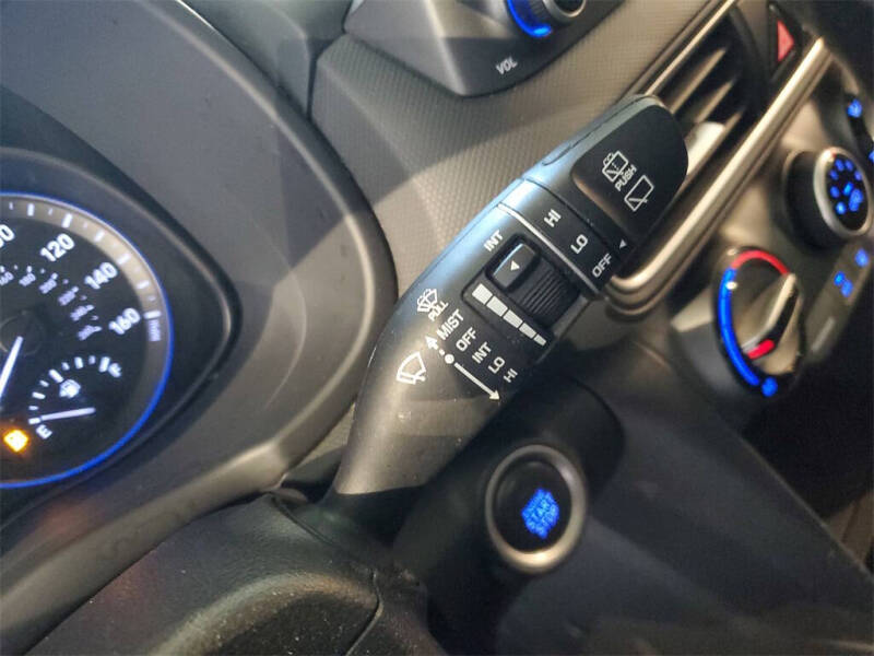 2020 Hyundai Kona SEL Plus