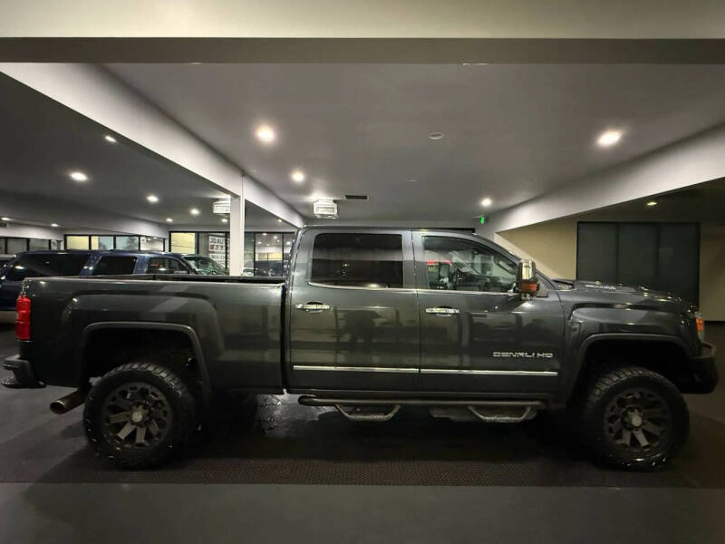 2017 GMC Sierra 2500HD Denali