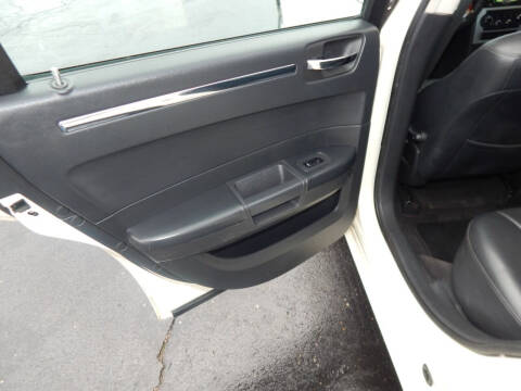 2010 Chrysler 300 Touring