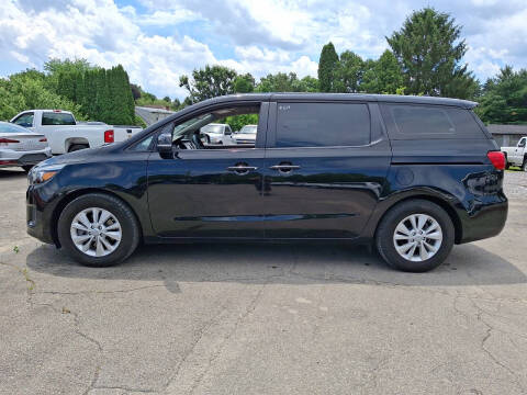 2018 Kia Sedona L