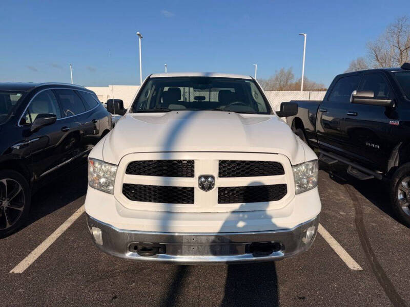 2017 RAM 1500 SLT