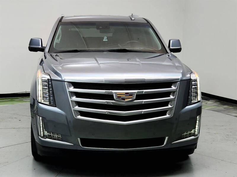 2020 Cadillac Escalade Luxury