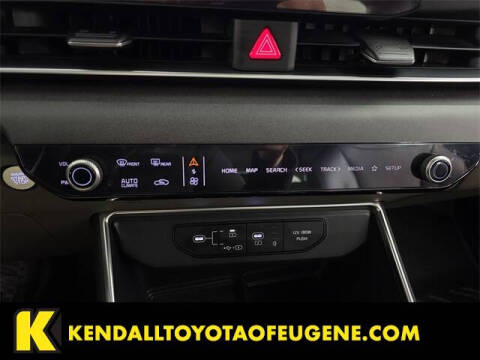 2025 Kia Carnival SX