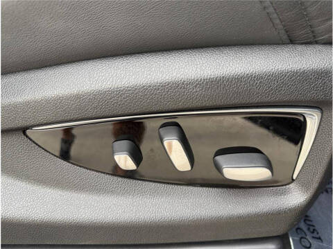 2018 Cadillac Escalade ESV Premium Luxury