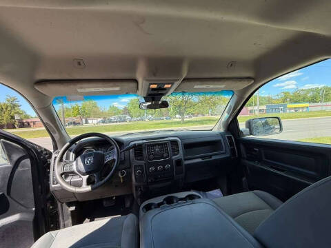 2017 RAM 1500 Express