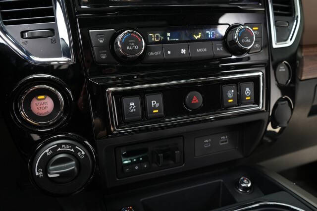 2021 Nissan Titan Platinum Reserve