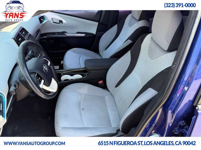 2017 Toyota Prius Three