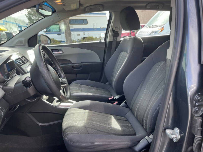 2013 Chevrolet Sonic LT Auto