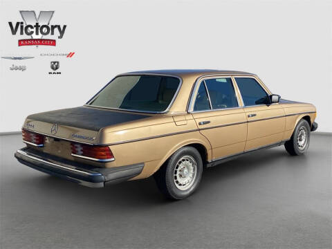 1985 Mercedes-Benz 300-Class 300 D