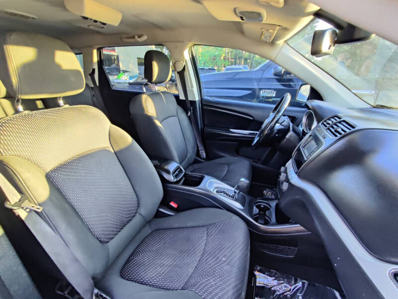 2019 Dodge Journey SE