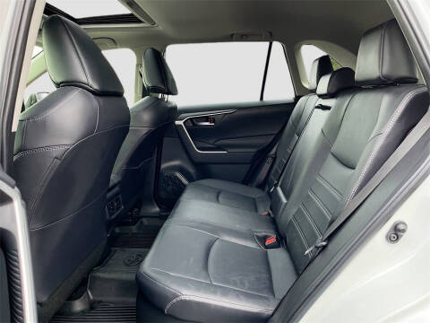 2025 Toyota RAV4 Hybrid XLE Premium