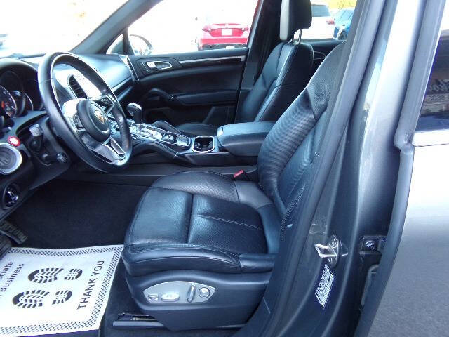 2016 Porsche Cayenne