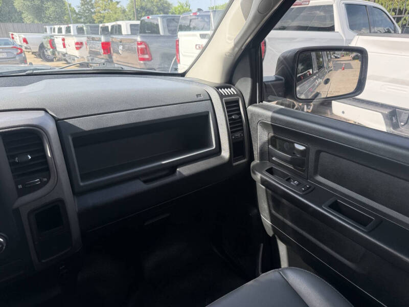 2020 RAM 1500 Classic Express