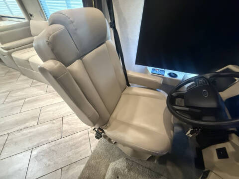 2023 Newmar Baystar Sport