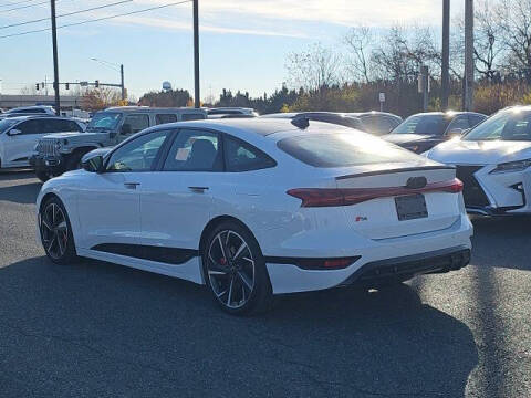 2025 Audi S6 Sportback e-tron quattro Prestige