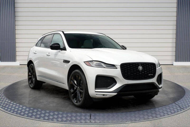 2025 Jaguar F-PACE P250 R-Dynamic S