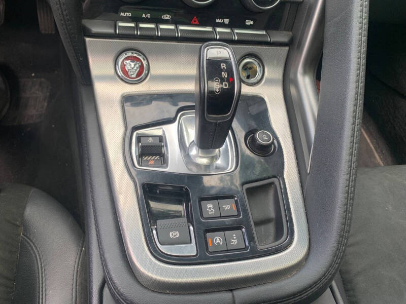 2016 Jaguar F-TYPE