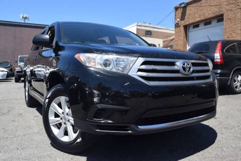 2013 Toyota Highlander for sale at VNC Inc in Paterson NJ