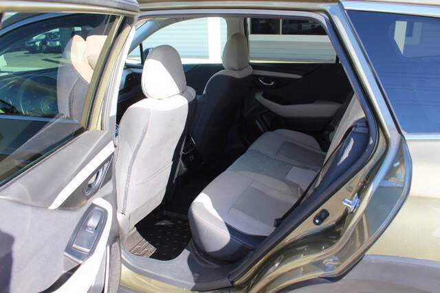 2023 Subaru Outback Premium