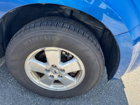 2011 Ford Escape XLS
