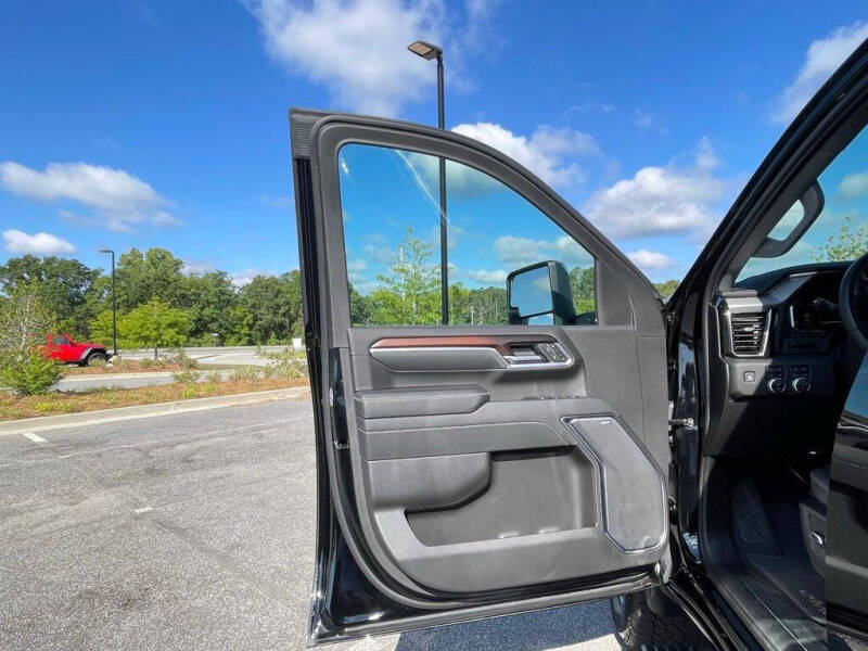 2025 GMC Sierra 2500HD