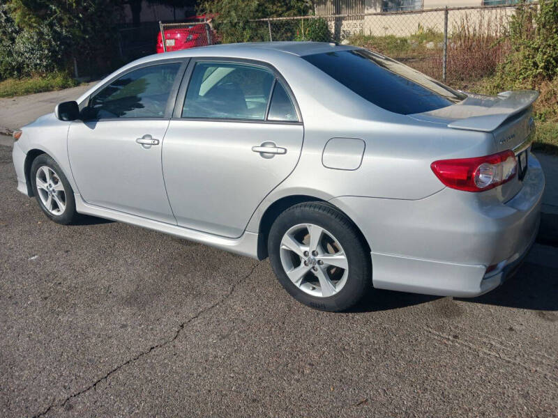 2013 Toyota Corolla S photo 5