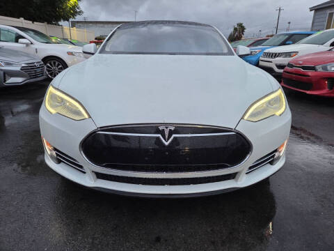 2013 Tesla Model S Performance