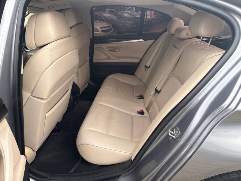 2012 BMW 5 Series 535i