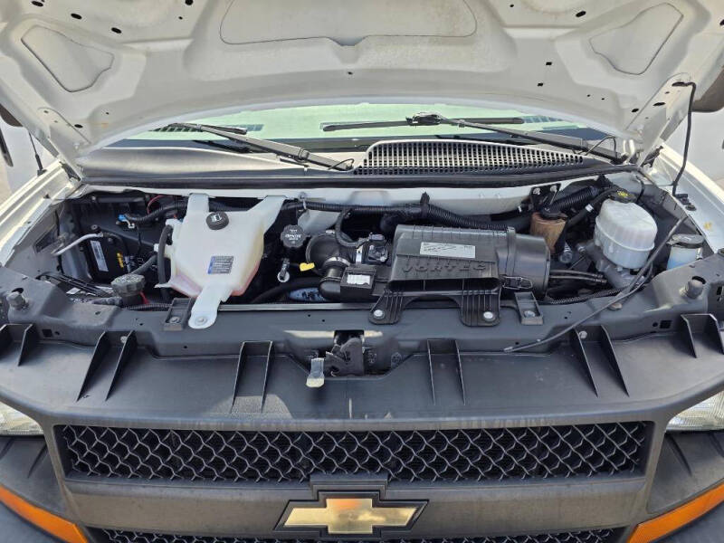 2017 Chevrolet Express 2500