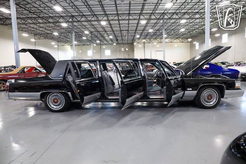 1992 Cadillac Brougham