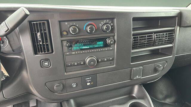 2024 GMC Savana 2500