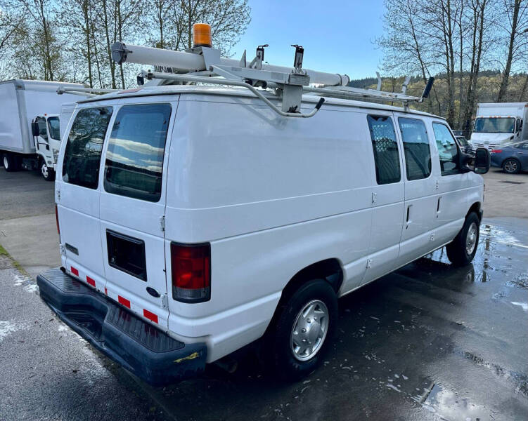2010 Ford E-Series E-250