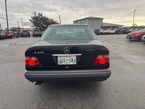 1994 Mercedes-Benz E-Class E 320