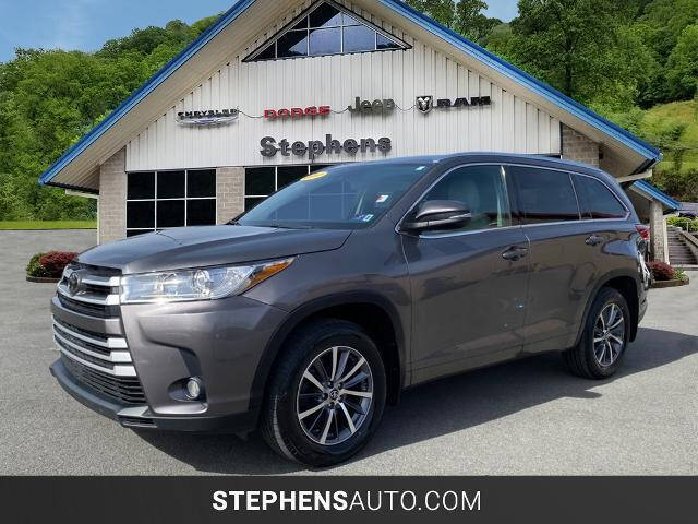 2017 Toyota Highlander for sale at Stephens Auto Center of Beckley in Beckley WV