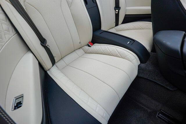 2024 Bentley Continental